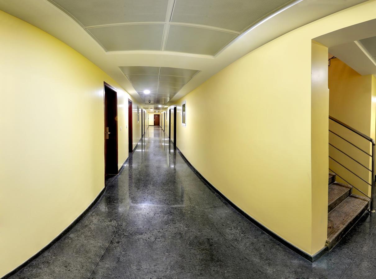 Jyothis Residency Hotel Kolluru Luaran gambar
