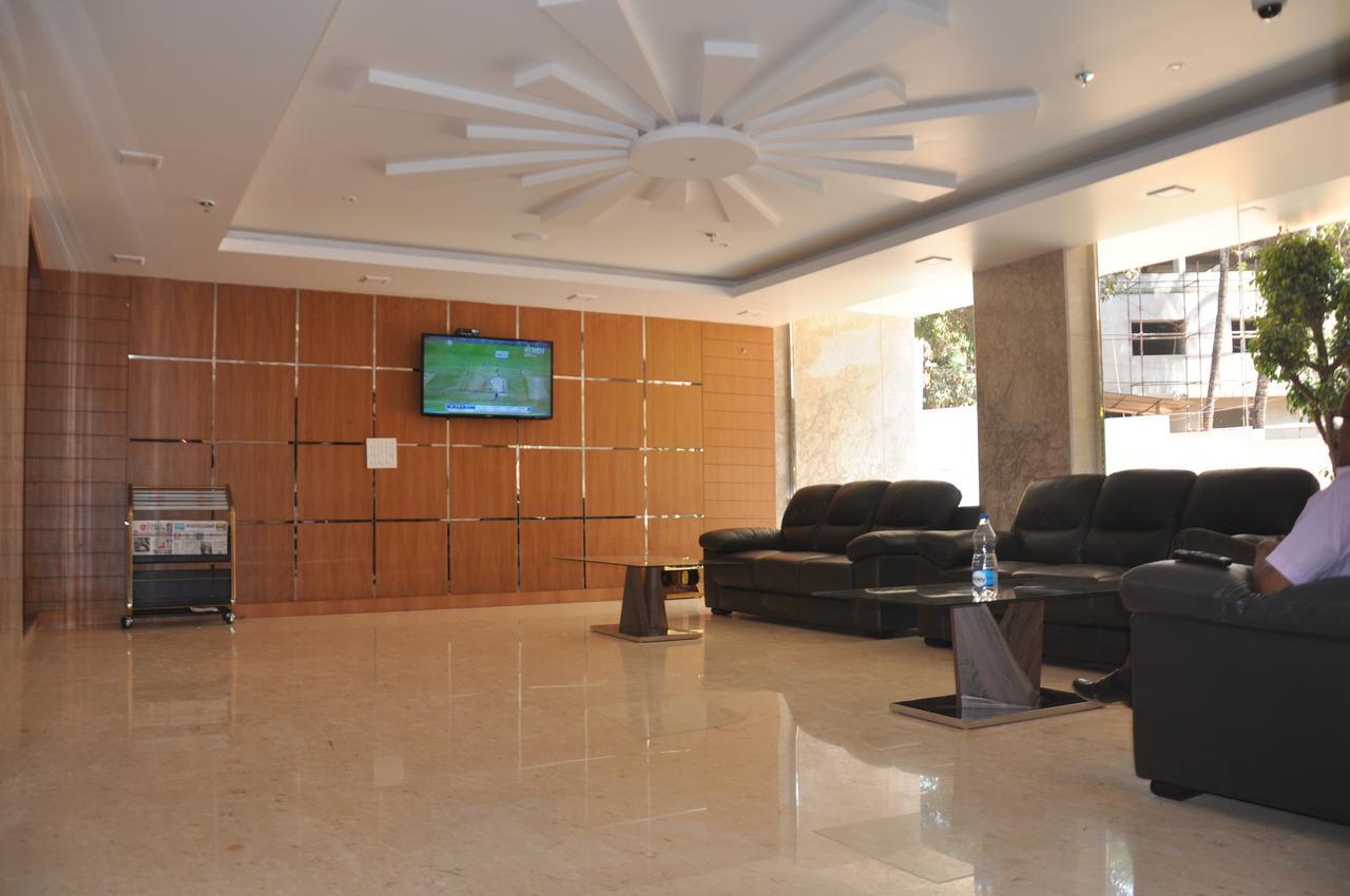 Jyothis Residency Hotel Kolluru Luaran gambar